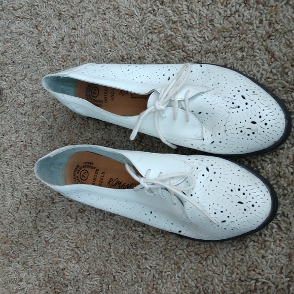 Romano Oxford Lace-up, Women's Size 7.5 - Picture 2 of 10